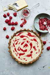 Tart London white chocolate tart | Photo: Laura Edwards