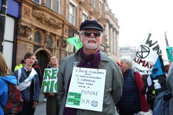 Global Extinction Rebellion (c) SWNS