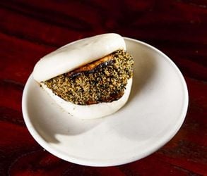 Aubergine BAO