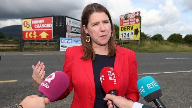 Jo Swinson visits Irish border