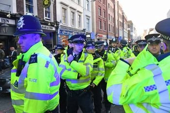 Police arrive at the London Bridge attack