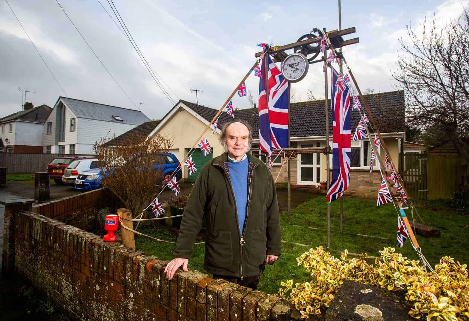 Brexit Bell: Proud Leaver erects his own 15 foot bell to ring in celebration of the UK leaving the EU