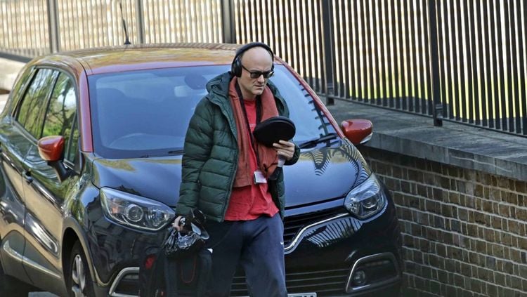 Advisor to the Prime Minister Dominic Cummings arrives at Downing Street, London.