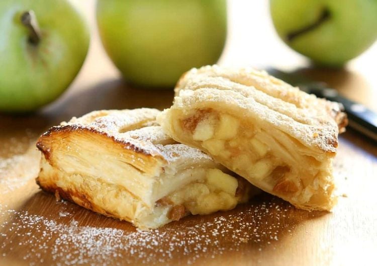 How To Make: Apple Strudel