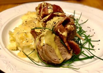 How To Make: Bacon-wrapped pork fillet