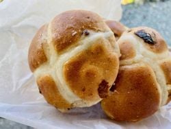 Paul Leonard - Hot Cross Buns recipe