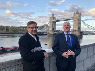 Left to right: Rejoin EU's Chair Andrew Smith and London Mayor candidate Richard Hewison