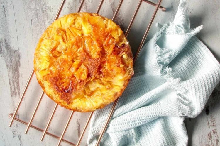 Pineapple Upside-down Cake