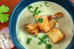 Italian Style Garlic Soup