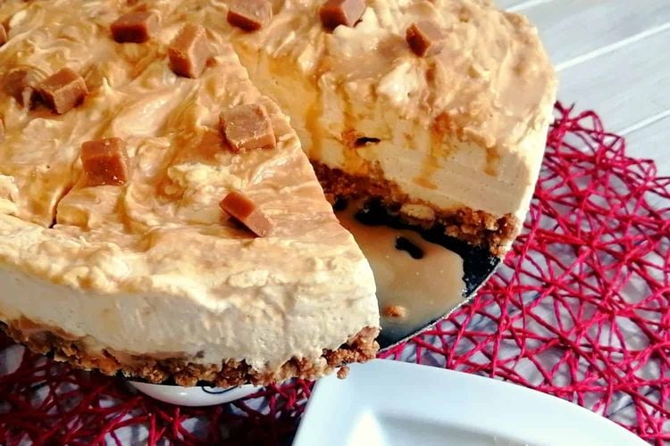 Salted Caramel Cheesecake