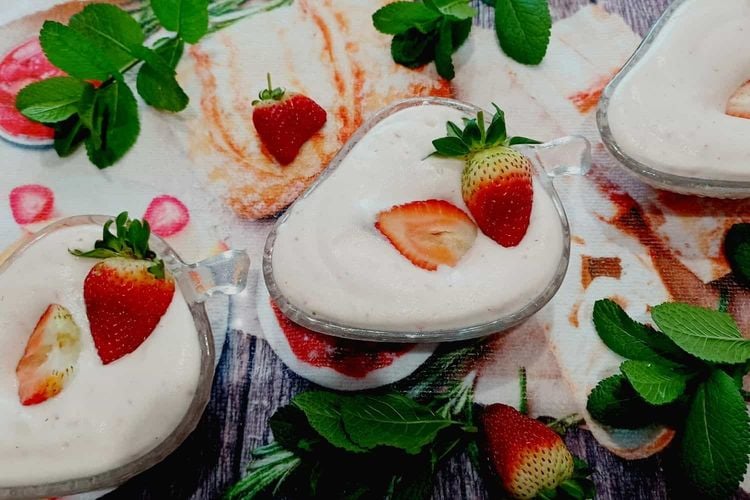 No Added Sugar Strawberry Mousse