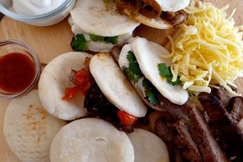 Mini Pitta Brunch with Tenderised Steak