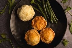 Hearty Beef Pot Pies with Green Beans and Mashed Potato