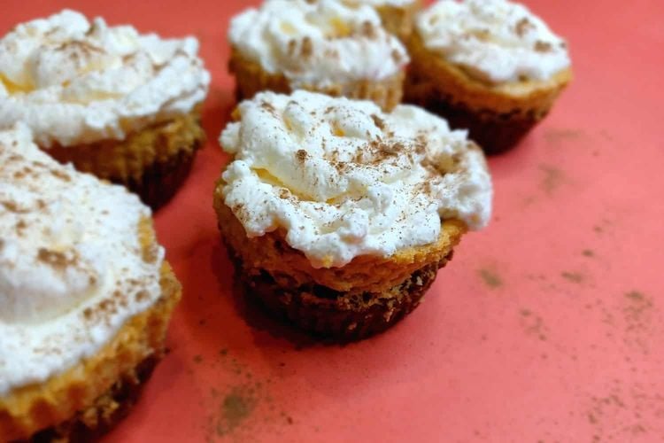 Pumpkin Cheesecake Cupcakes.