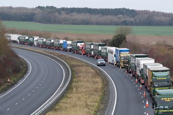 HGV drivers 'avoiding UK' because of post-Brexit conditions and delays