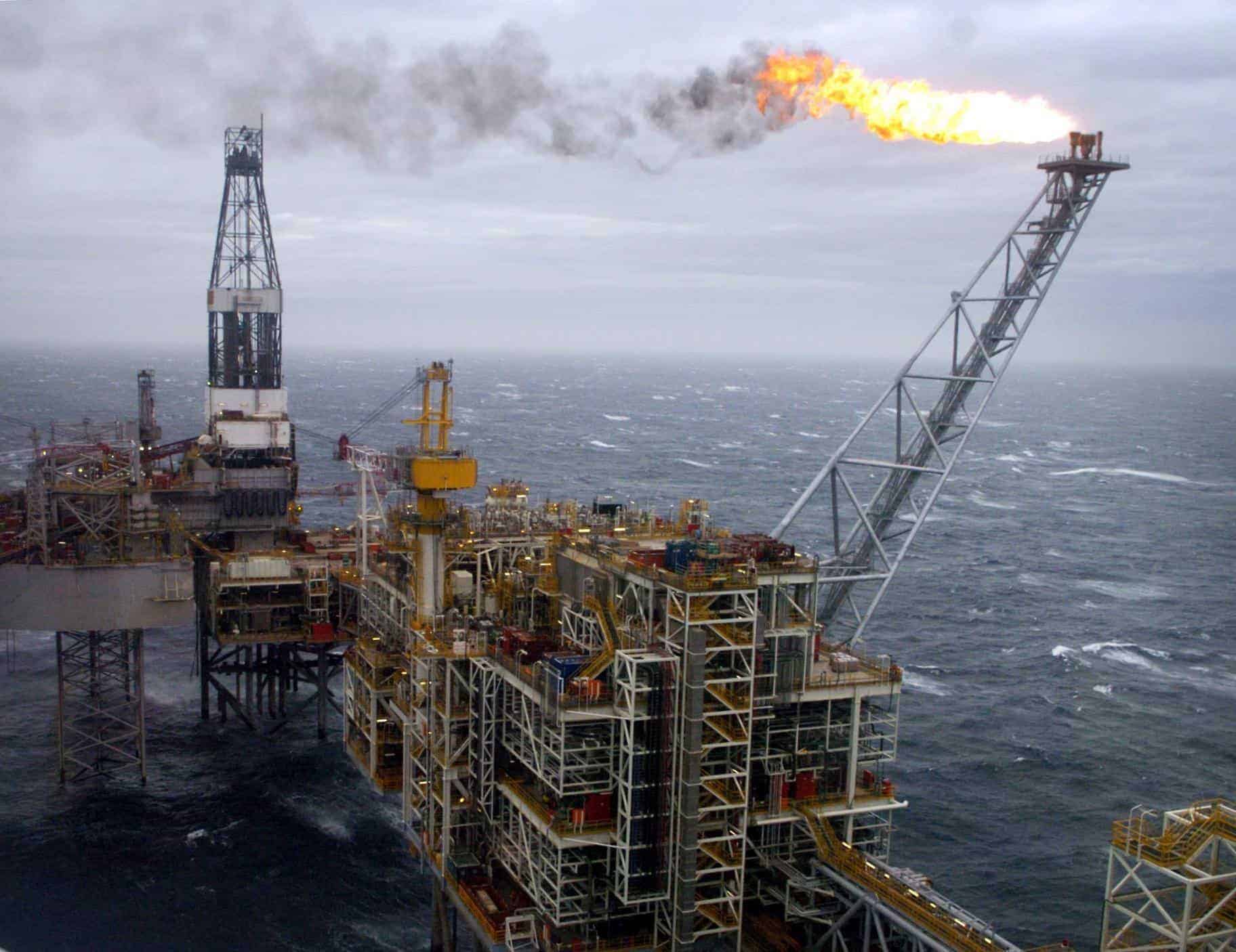 Labour plans a £11bn windfall tax on oil and gas companies