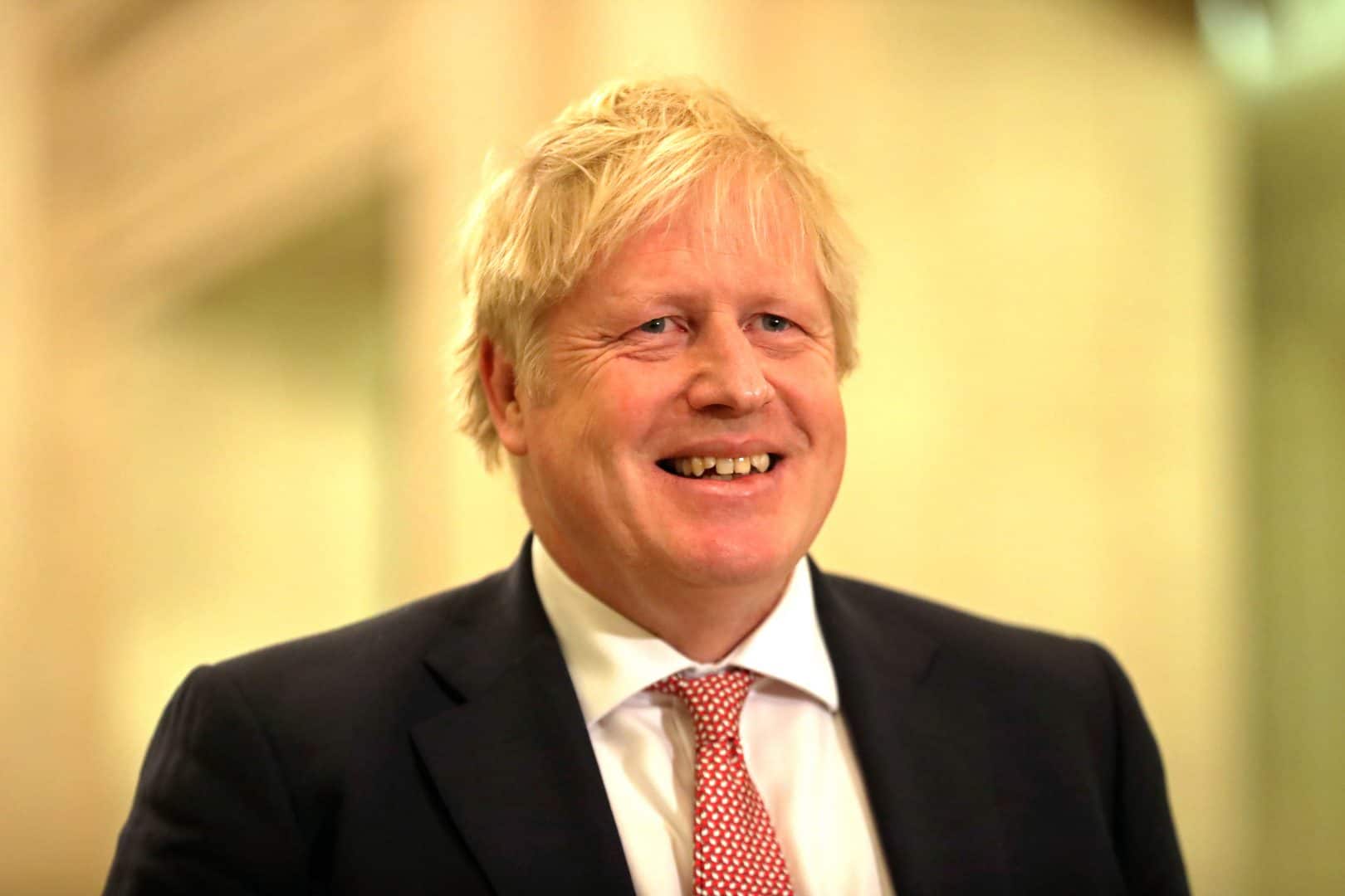 Boris Johnson confirms Britain will begin parallel trade talks after Brexit