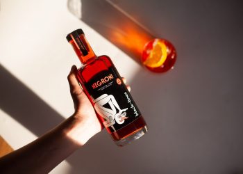 Black Lines Negroni