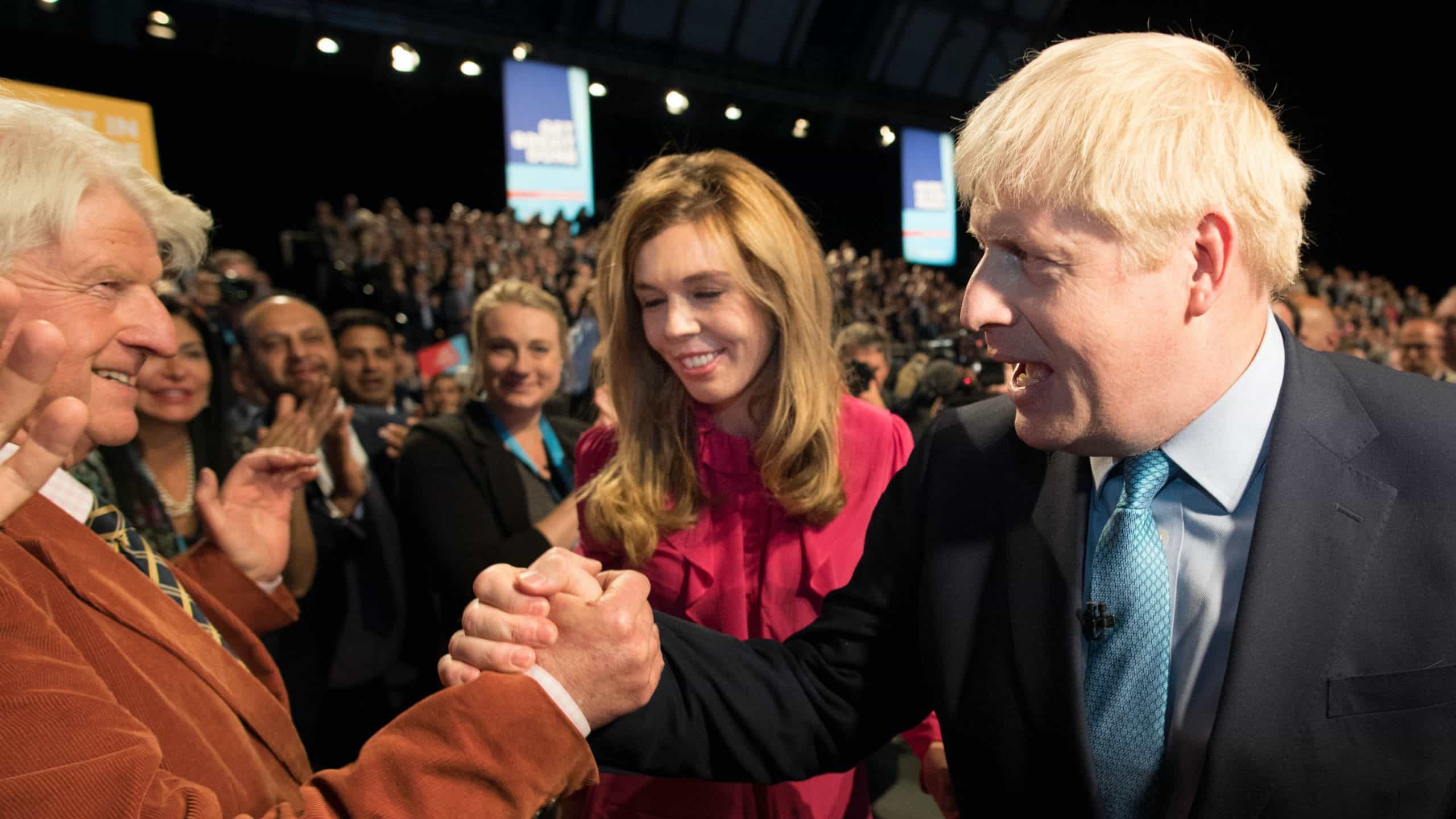 Stanley Johnson flouts Greek ban on UK travellers by flying to holiday home via Bulgaria