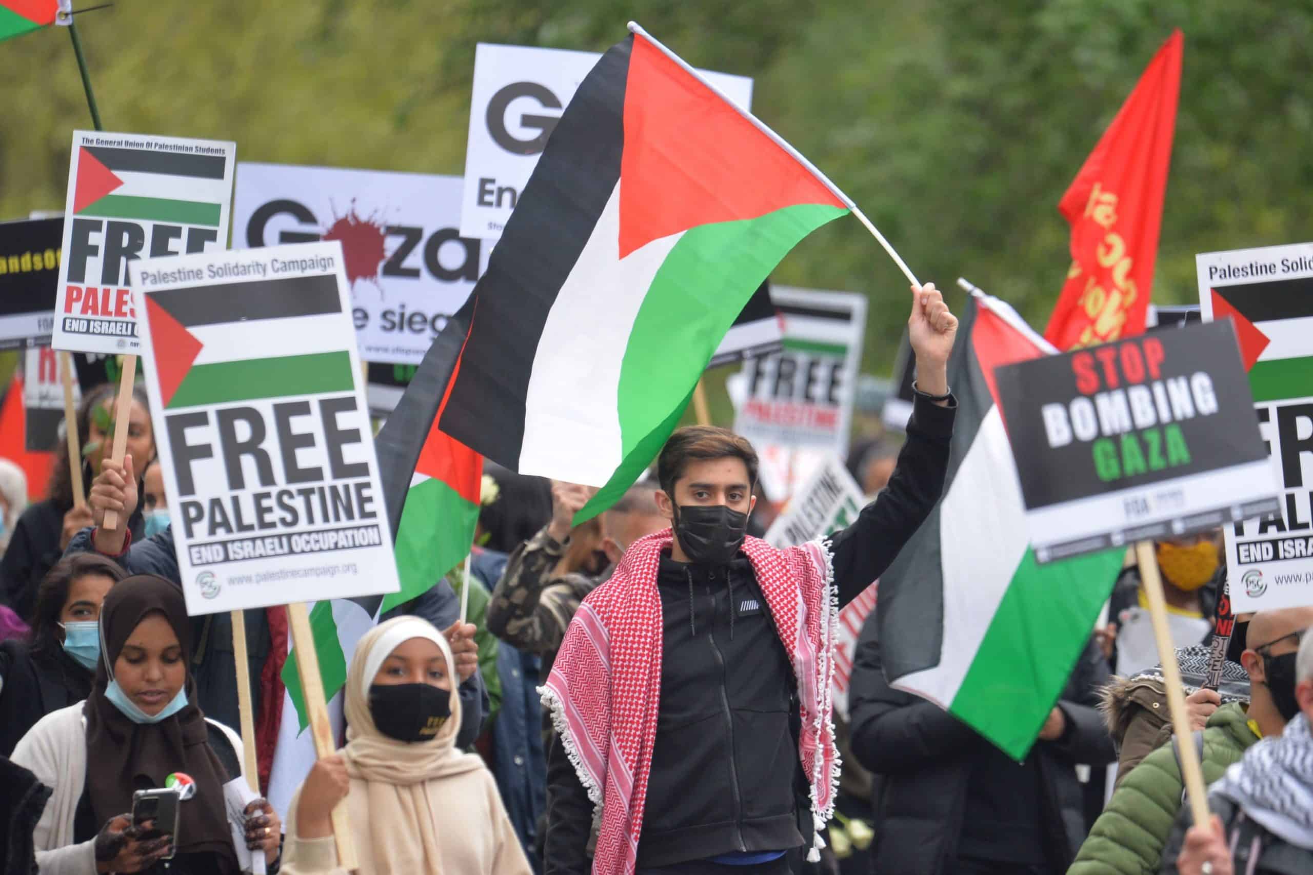 Policewoman who chanted ‘free Palestine’ investigated by Scotland Yard