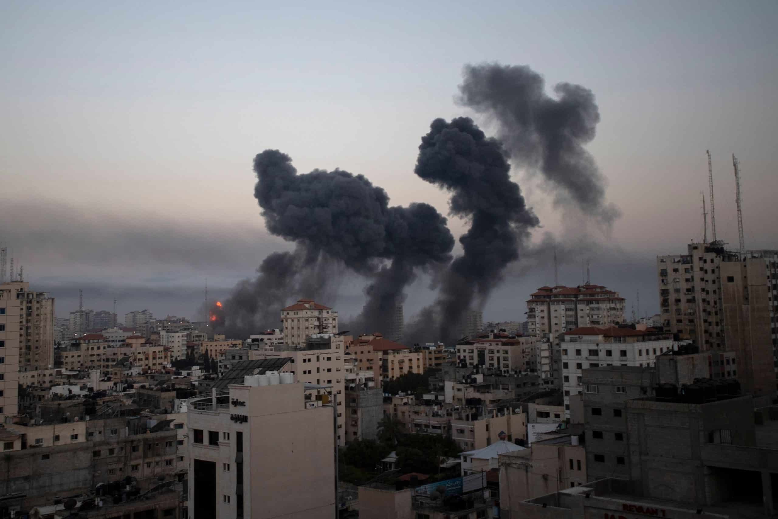 Israel pounds Gaza with air strikes in worst violence since 2014