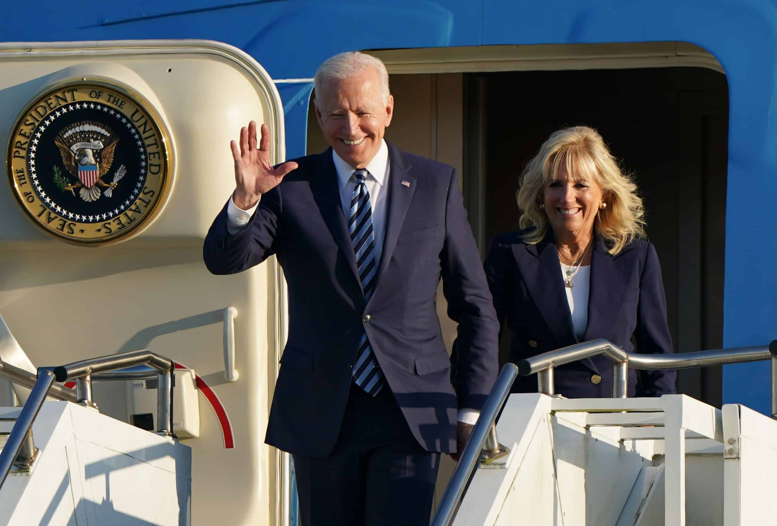 Biden, in extraordinary rebuke, accuses Johnson of ‘inflaming’ Ireland tensions