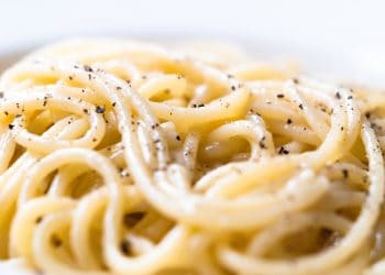 Cacio e Pepe recipe spaghetti pasta | Photo: Stijn Nieuwendijk / Flickr