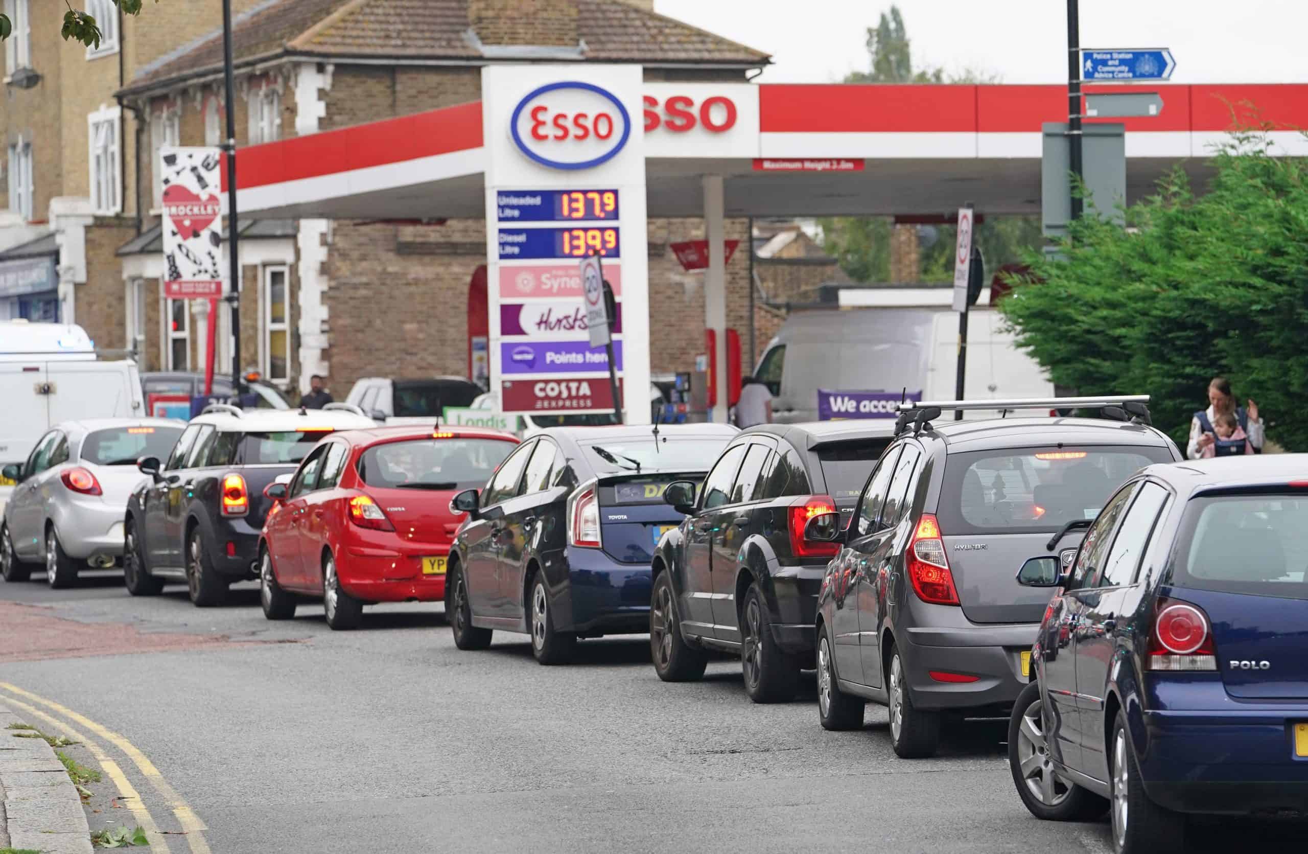 Journalist covering petrol shortage left everyone saying same thing