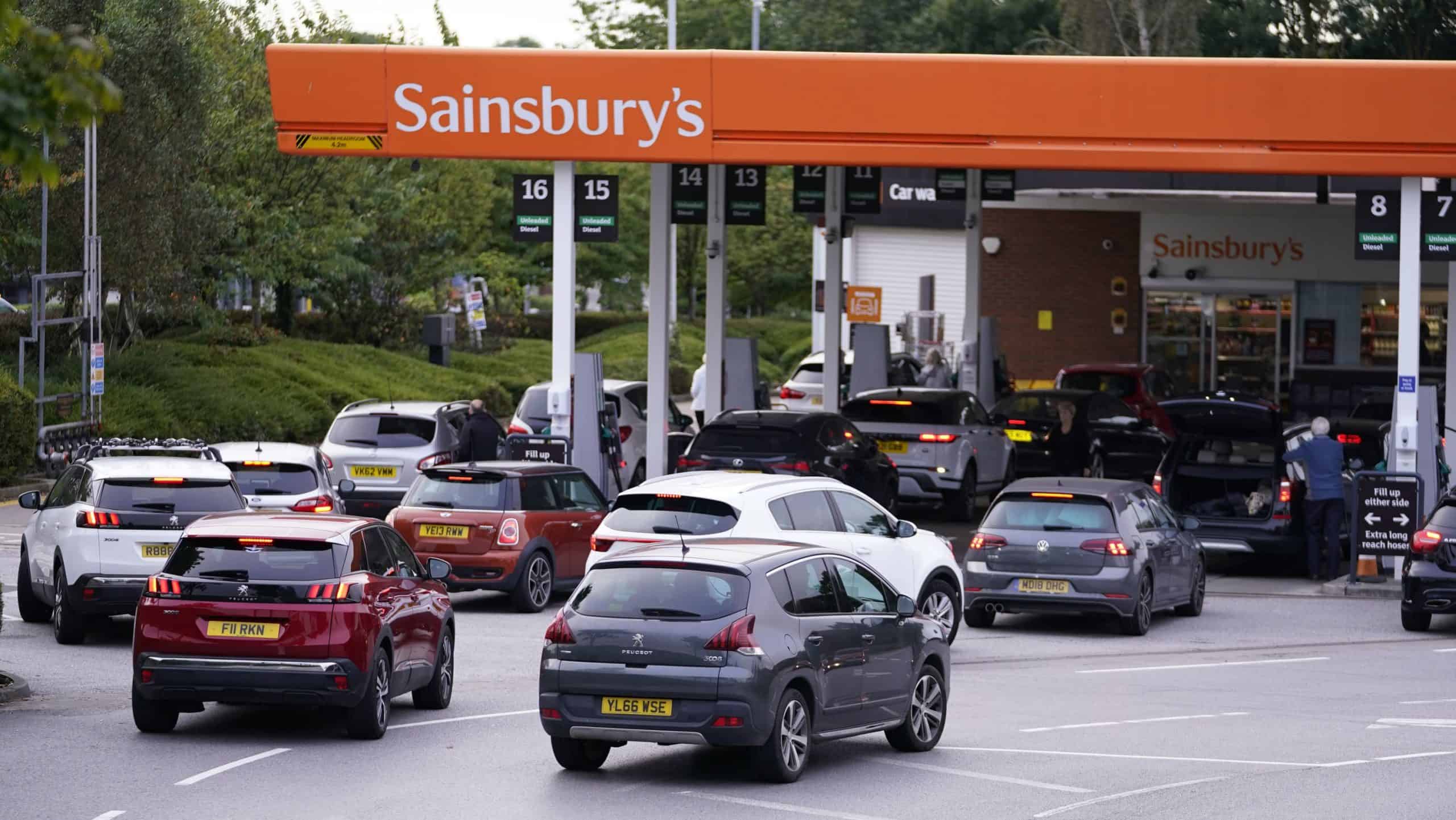 In pictures: Huge queues at petrol stations as motorists panic-buy fuel