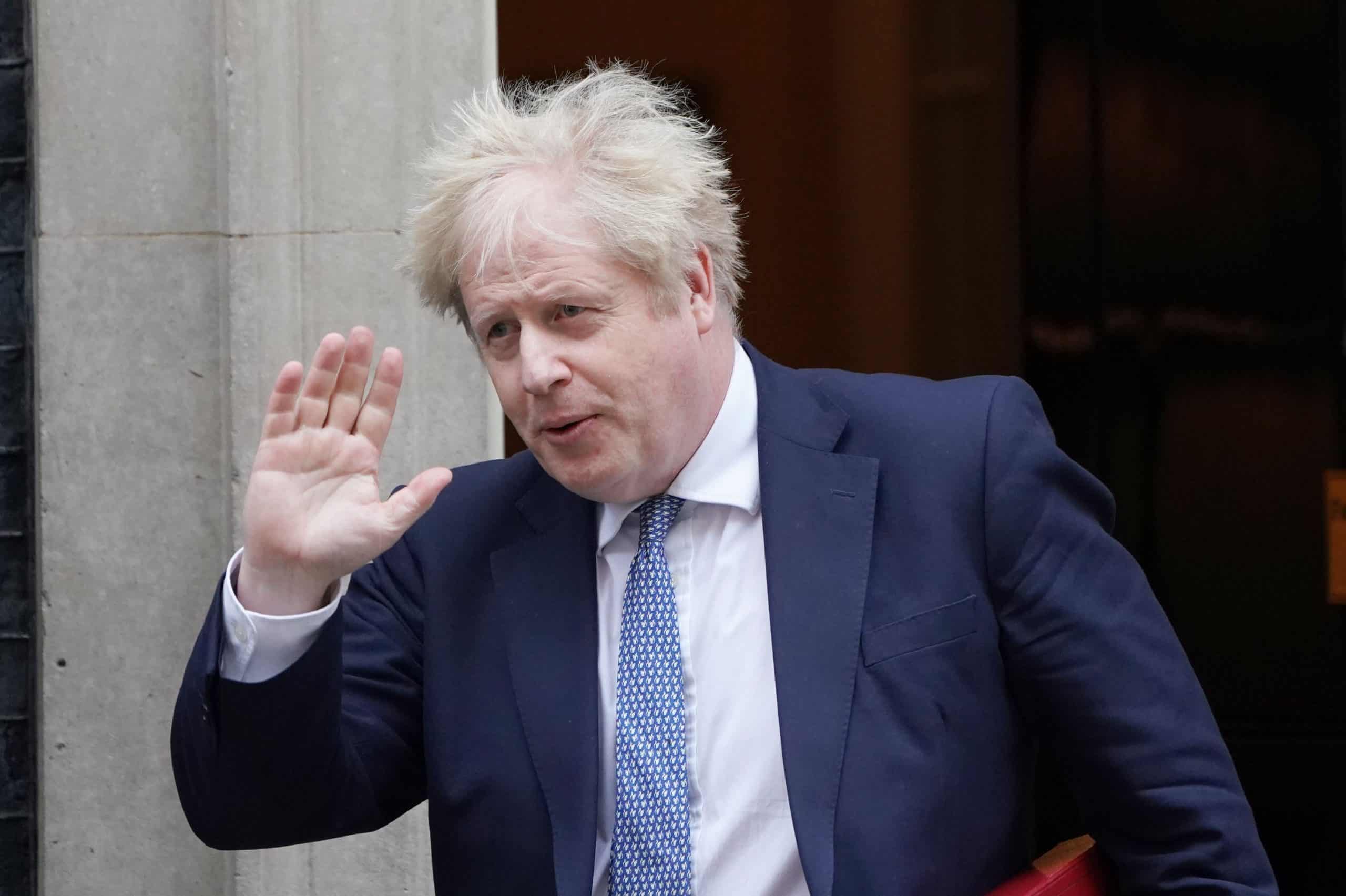 Five more Tory letters ramp up pressure on Johnson