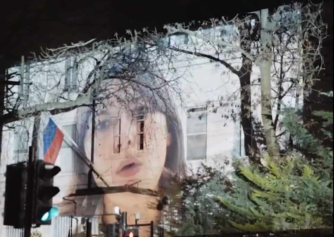 Watch: Led by Donkeys project message from Ukrainian anti-corruption activists onto the Russian Embassy