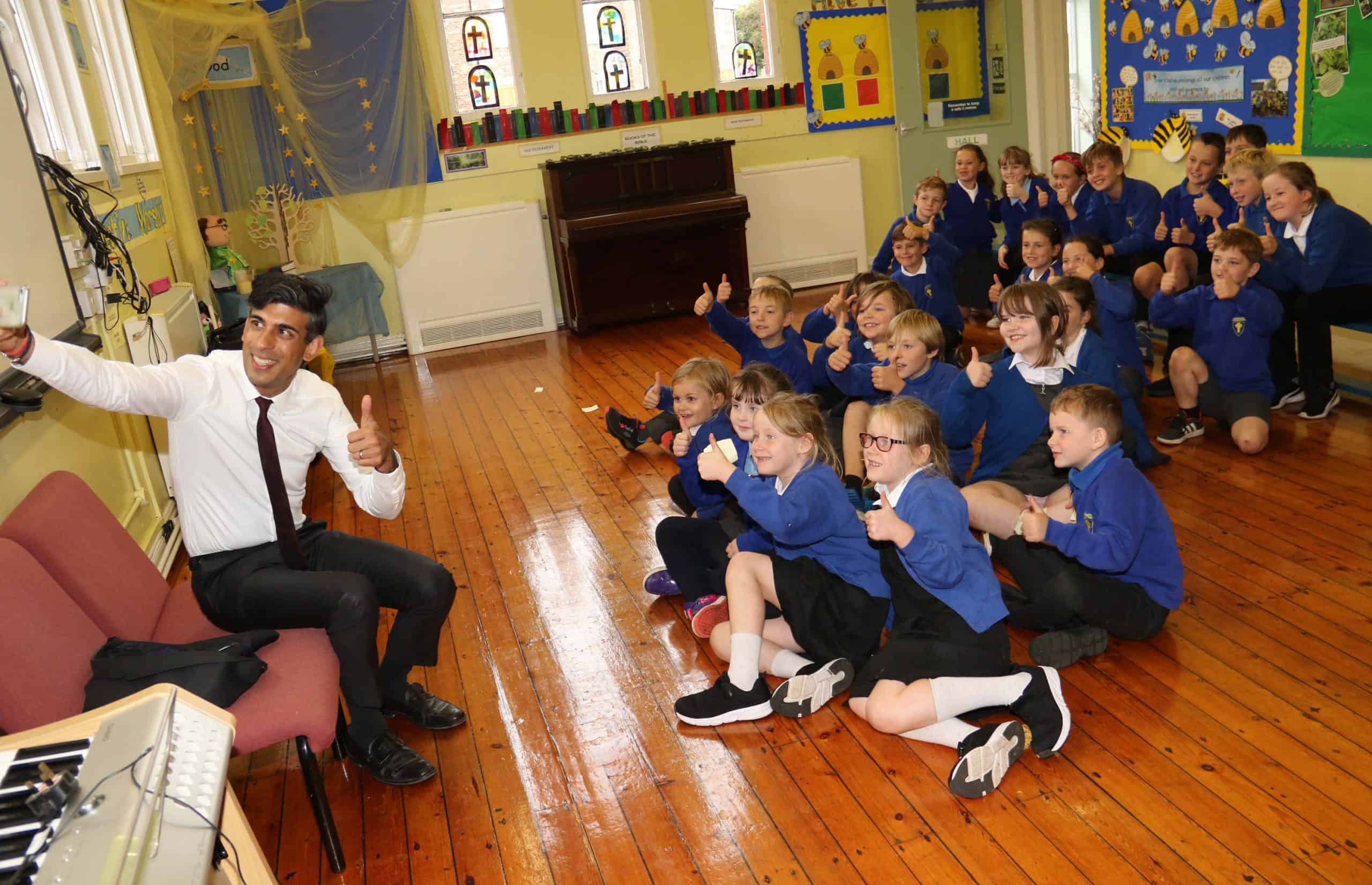 Rishi Sunak has donated more than £100k to his old boarding school