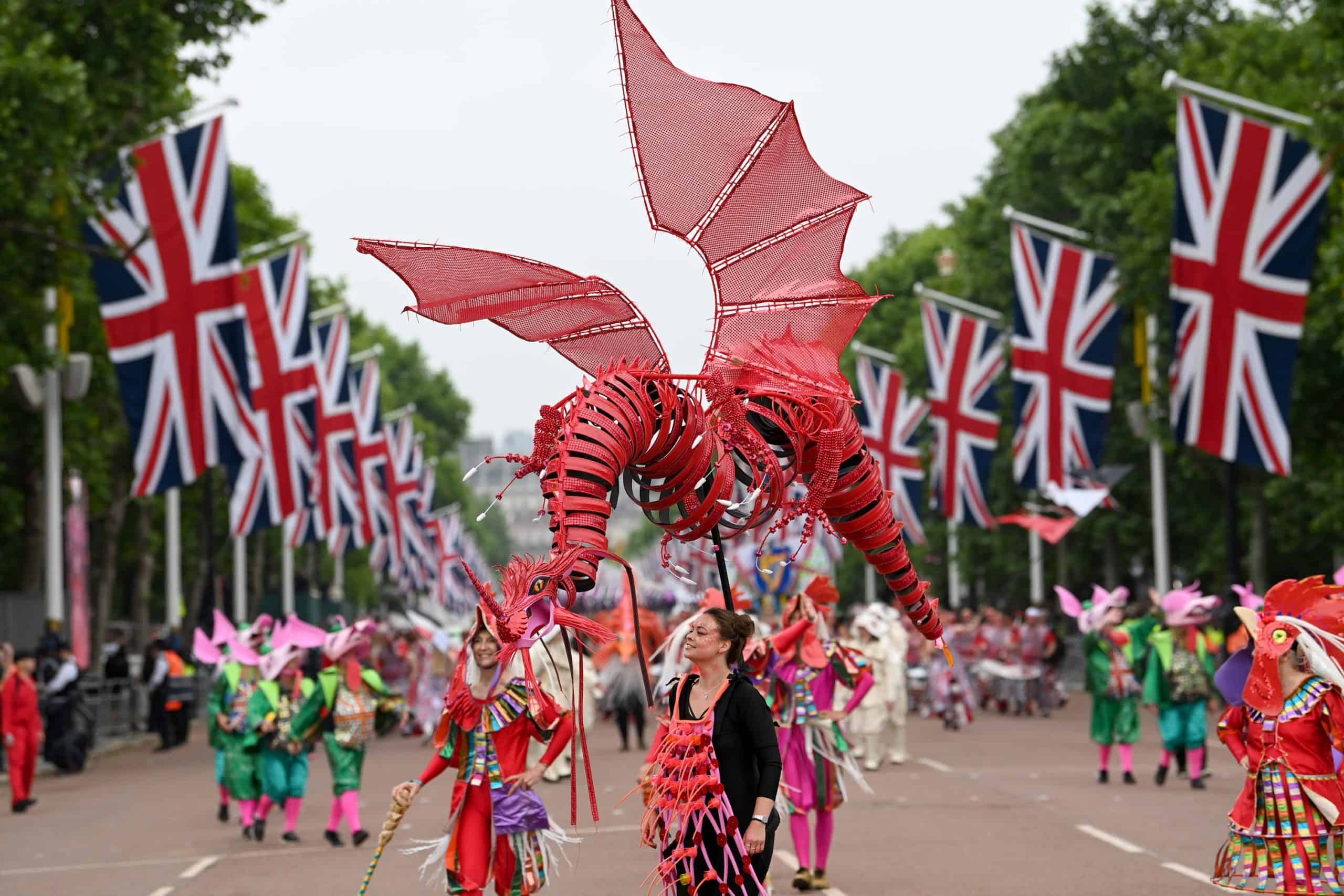 Viewers left baffled as Nazi symbol displayed on Platinum Jubilee float