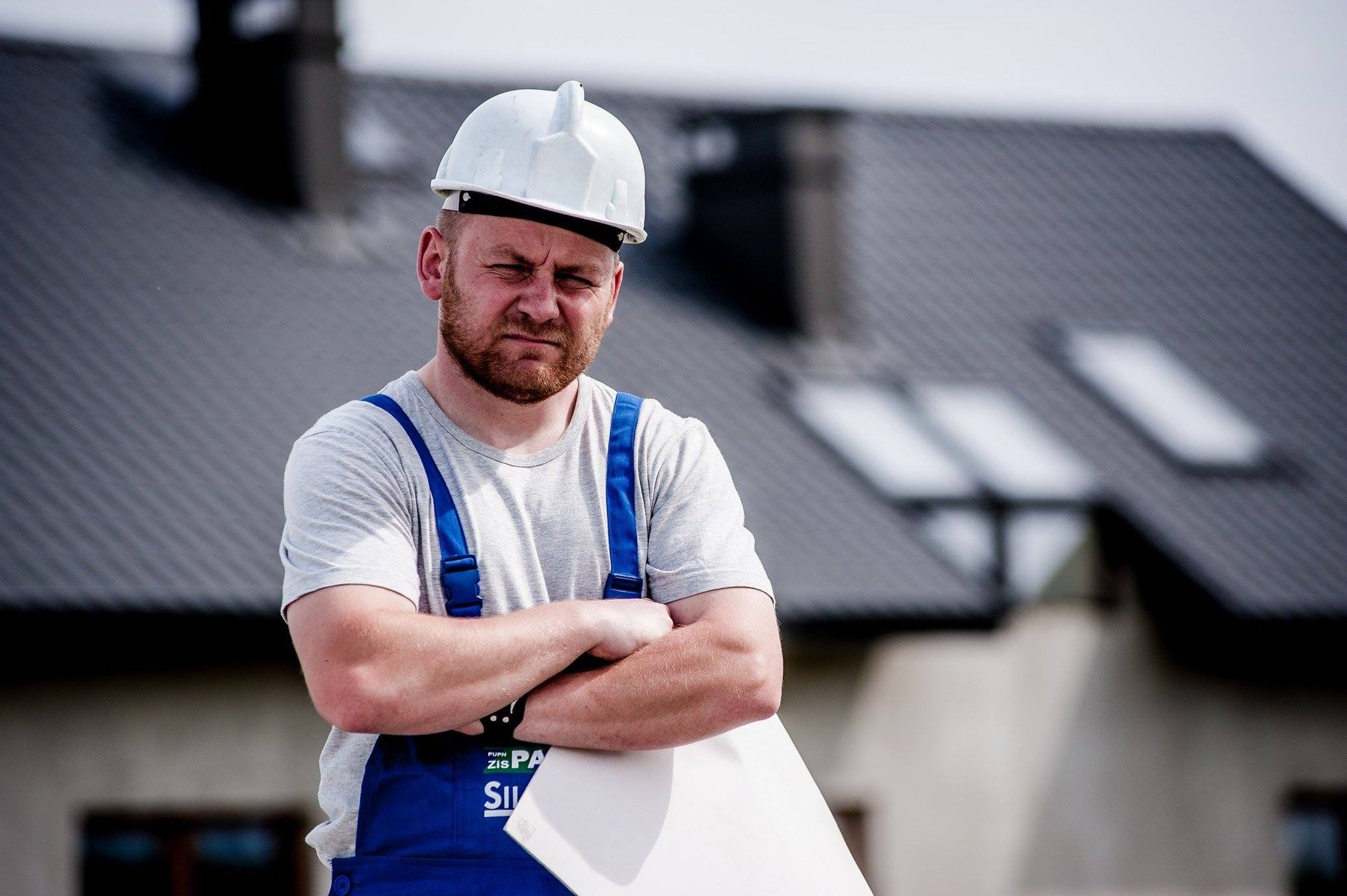 Mail says builders have ‘gone woke’ because they ‘talk about their feelings’