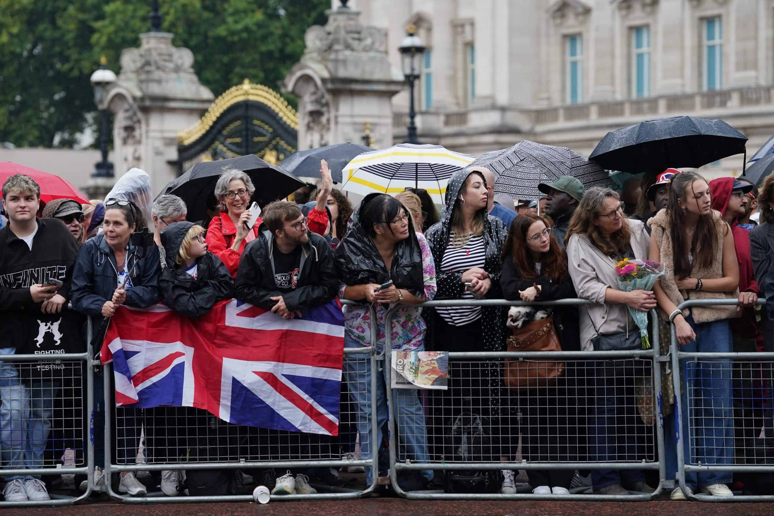 Hotel rooms for Queen’s funeral advertised for £1,550 – excluding breakfast