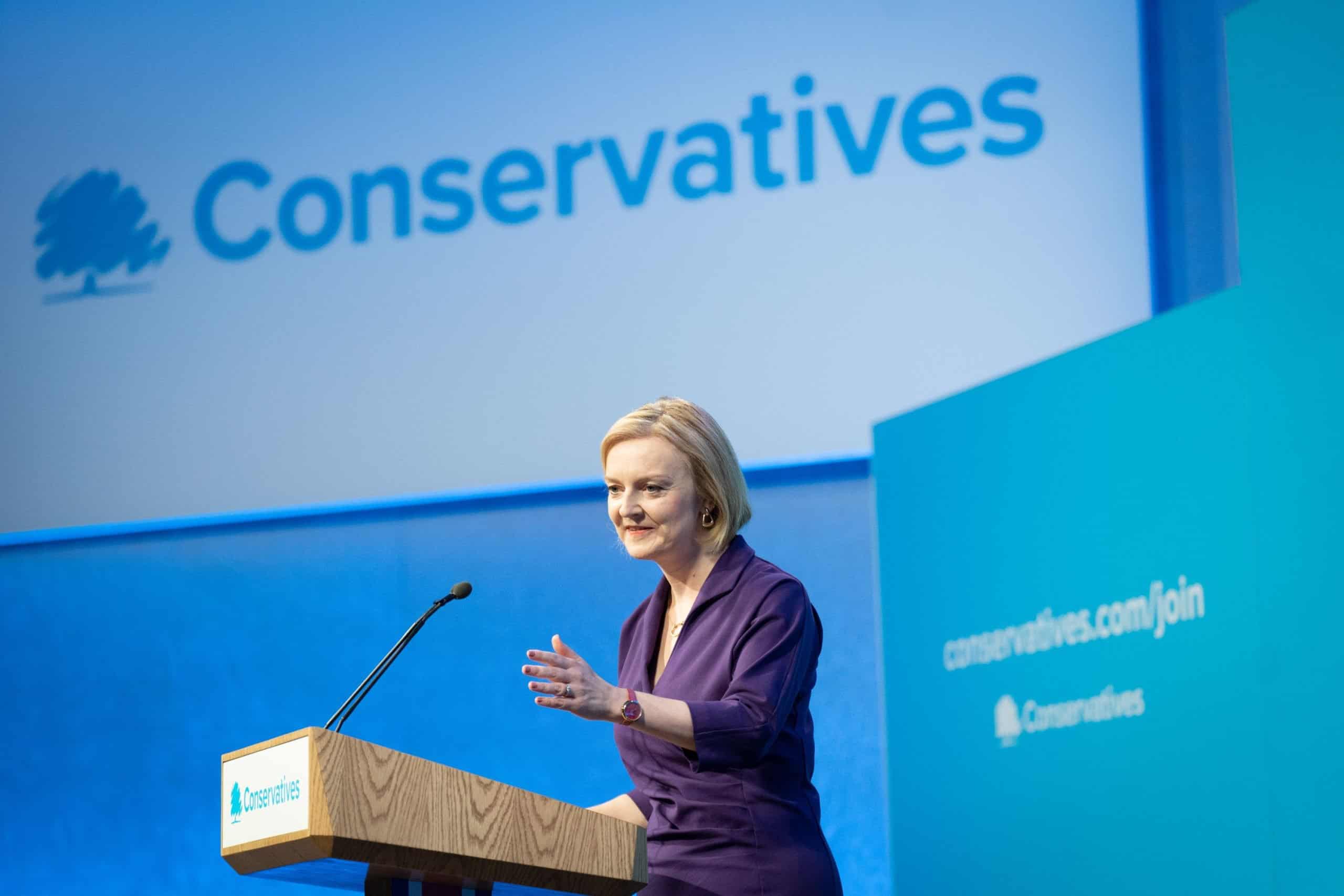 ‘This inept madness cannot go on’: Tories turn on Truss