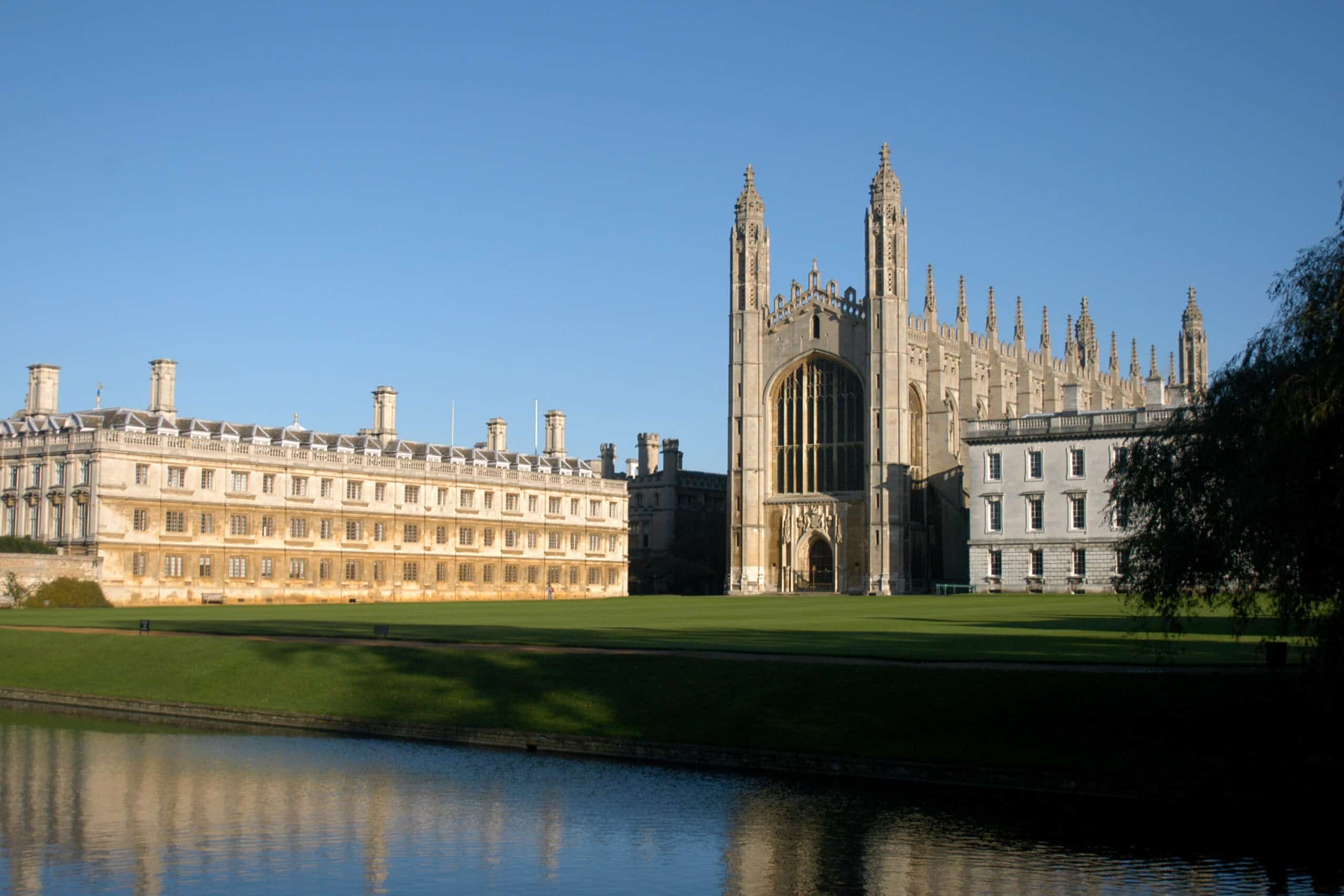 Cambridge University students vote for completely vegan menus