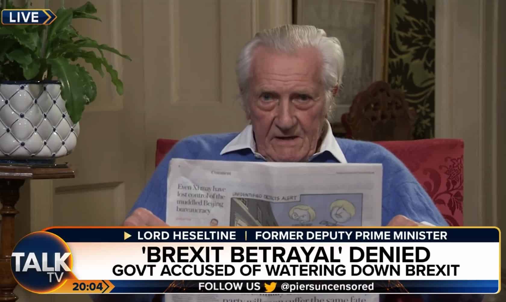 ‘It’s not me, it’s your friends’: Lord Heseltine schools Tice on Brexit using clips from pro-Leave papers