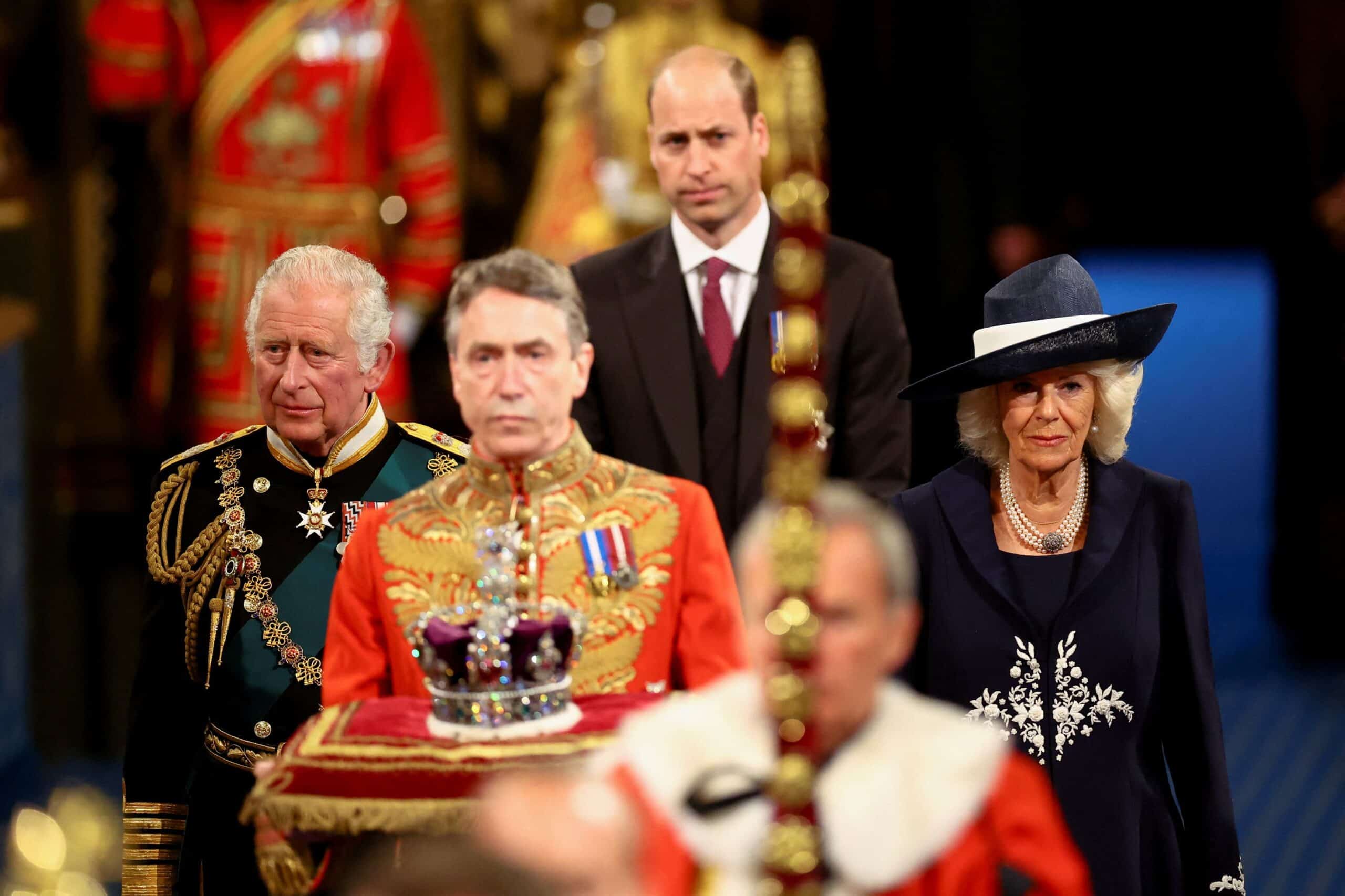 Thousands of anti-monarchy protesters set to grate crash king’s coronation