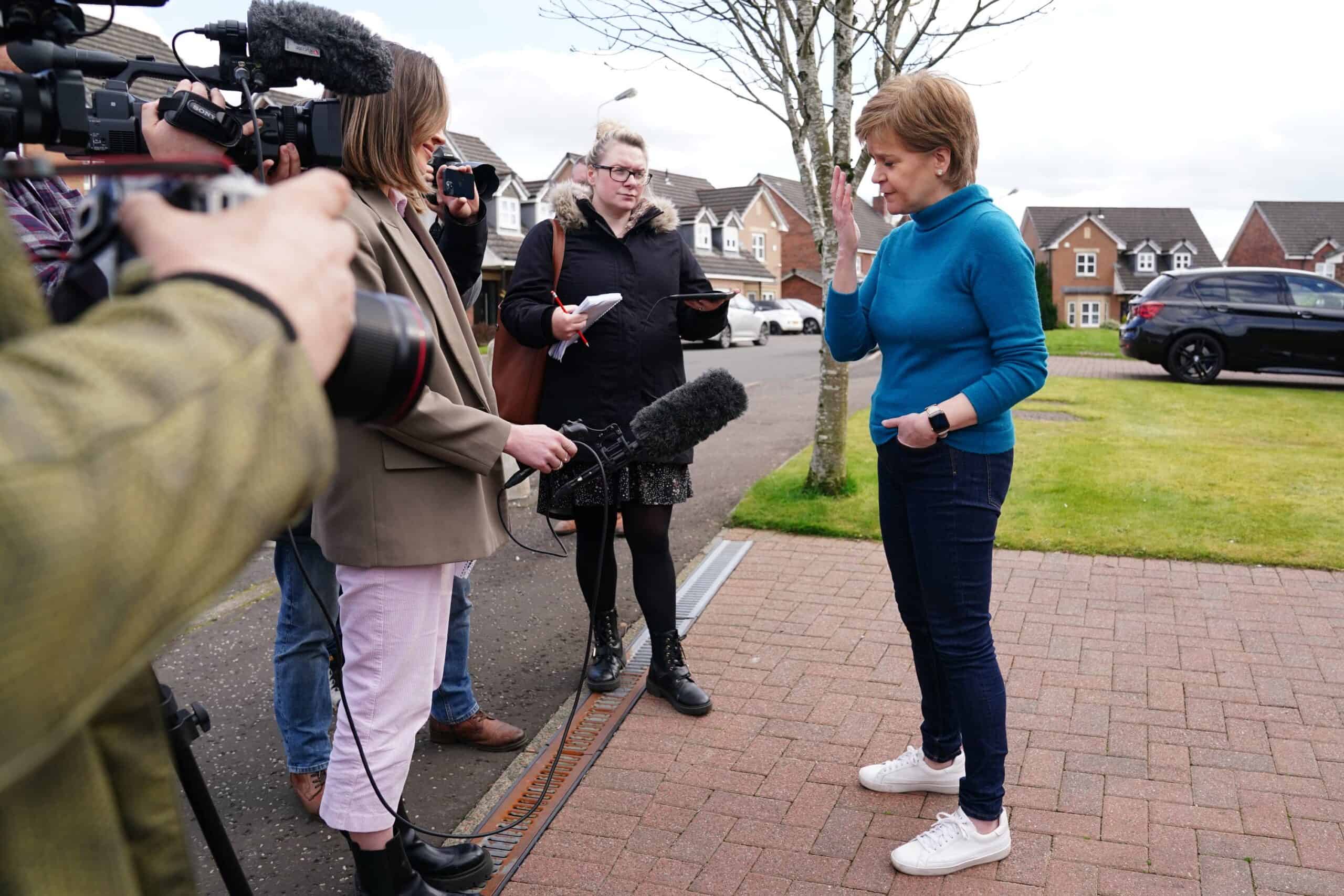 Nicola Sturgeon arrest ‘is imminent’, party sources say