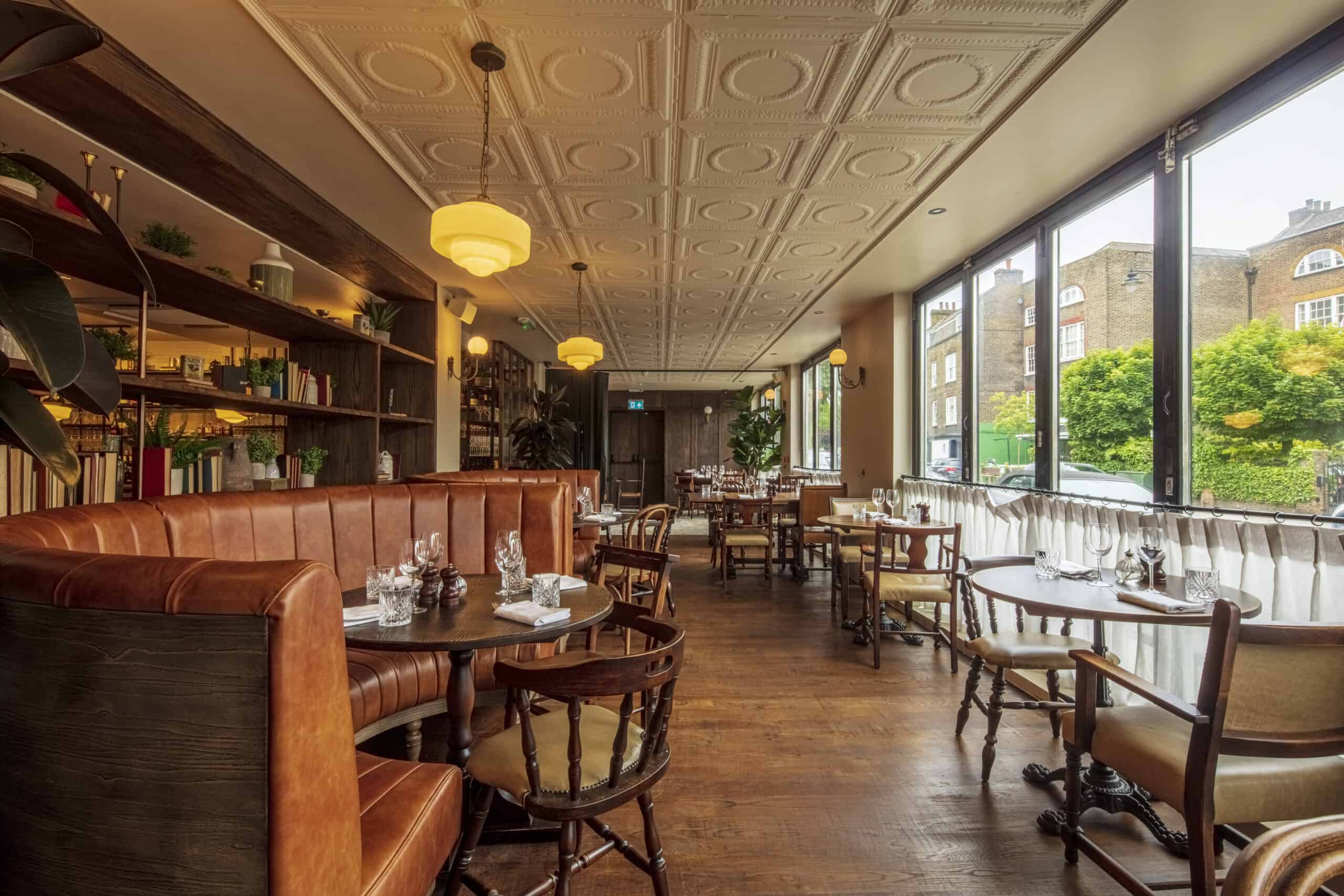 Review: Apollo Arms, Clapham Old Town