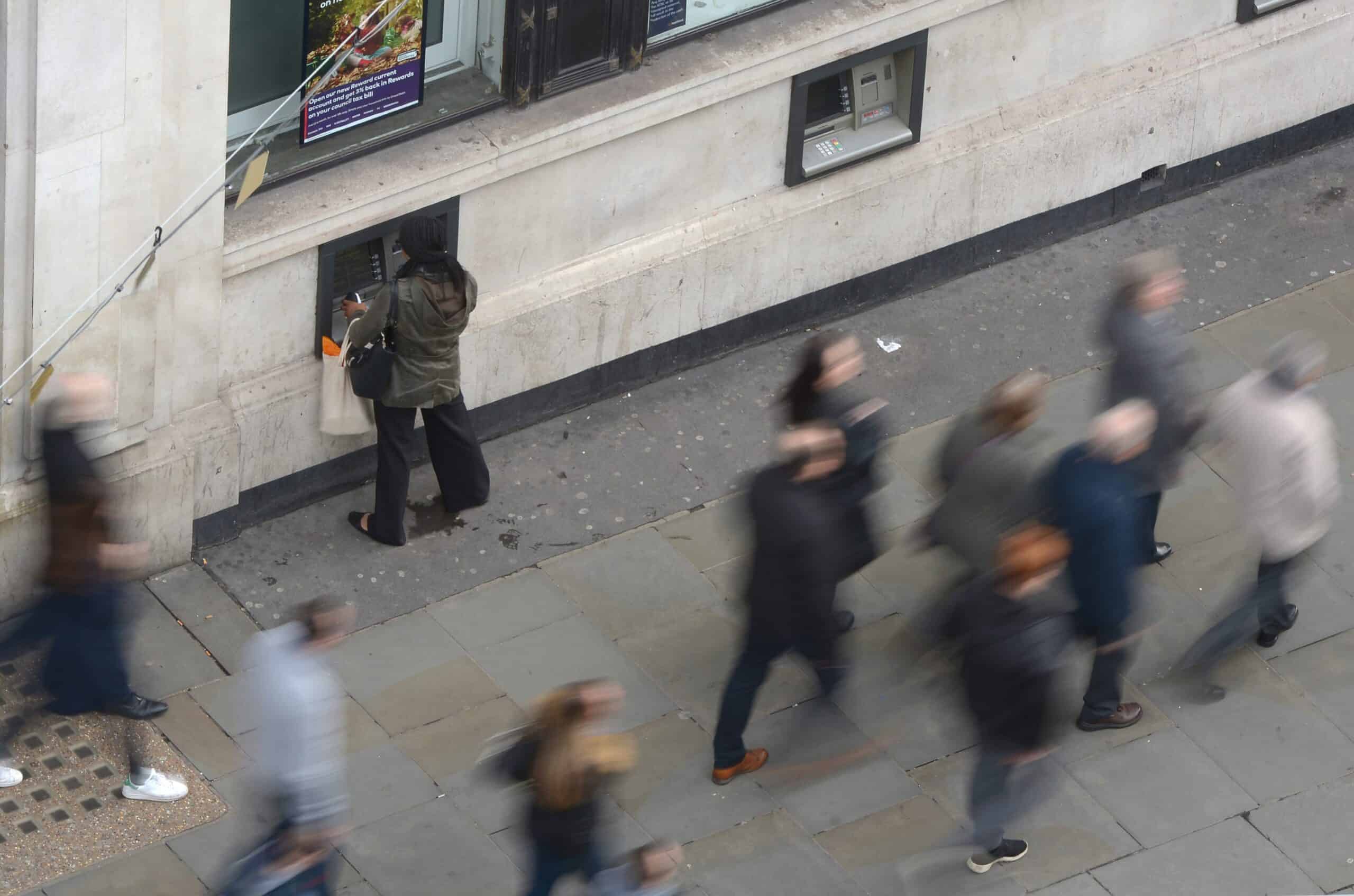 Bank of Ireland customers who took advantage of ATM glitch will have to repay cash