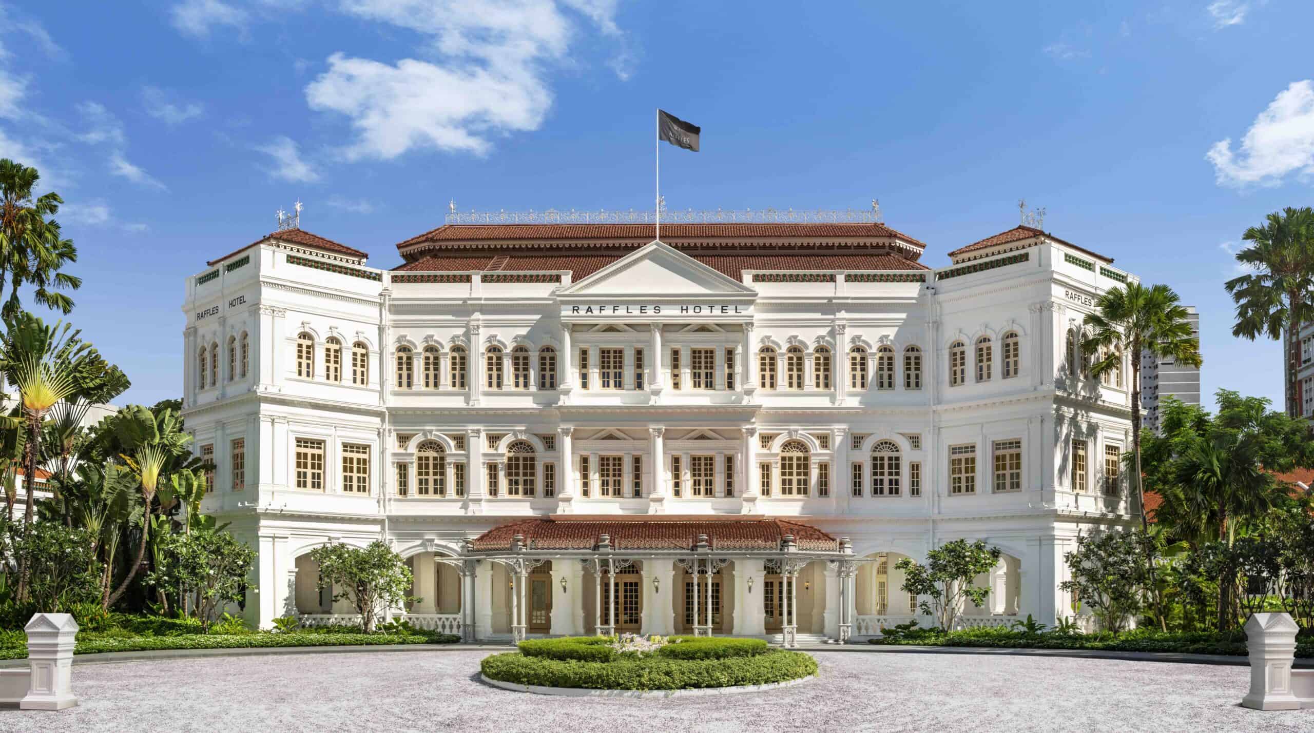 Hotel Review: Raffles Singapore, Singapore