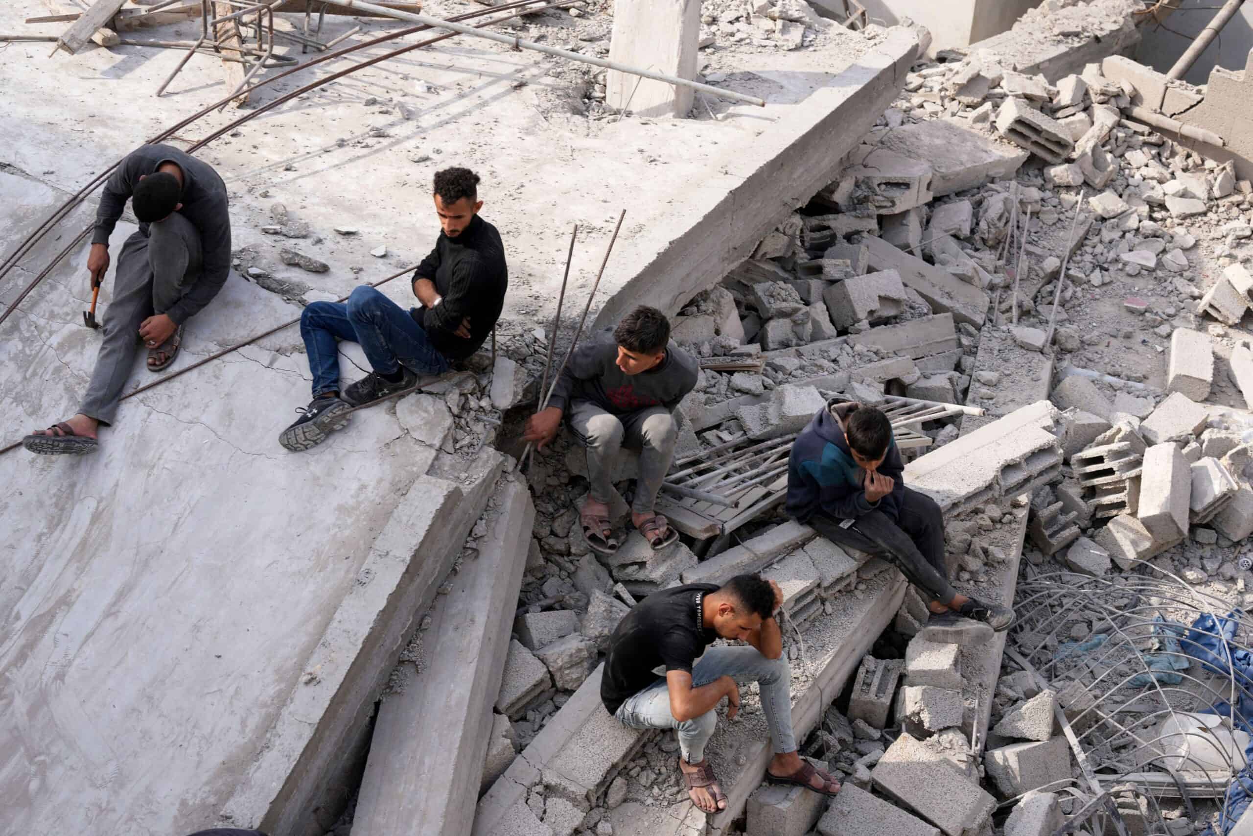 Civilians in Gaza account for 61% of deaths from Israeli airstrikes – study