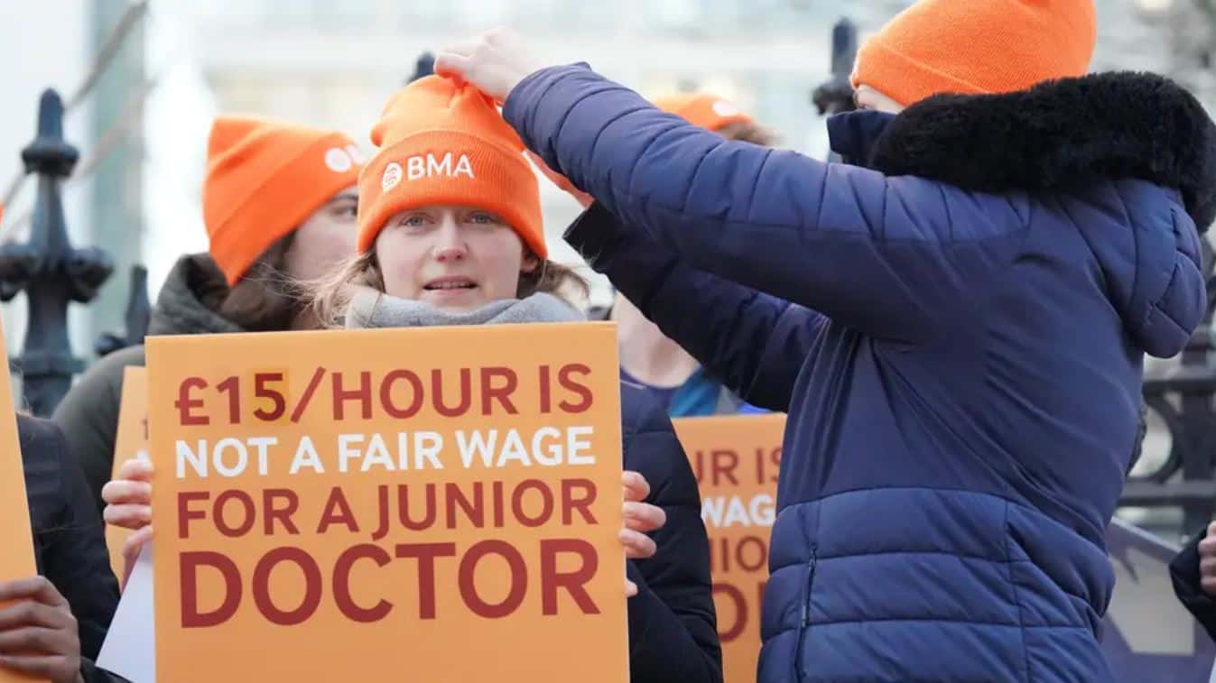 Health service ‘skating on thin ice’ as junior doctors stage longest NHS strike