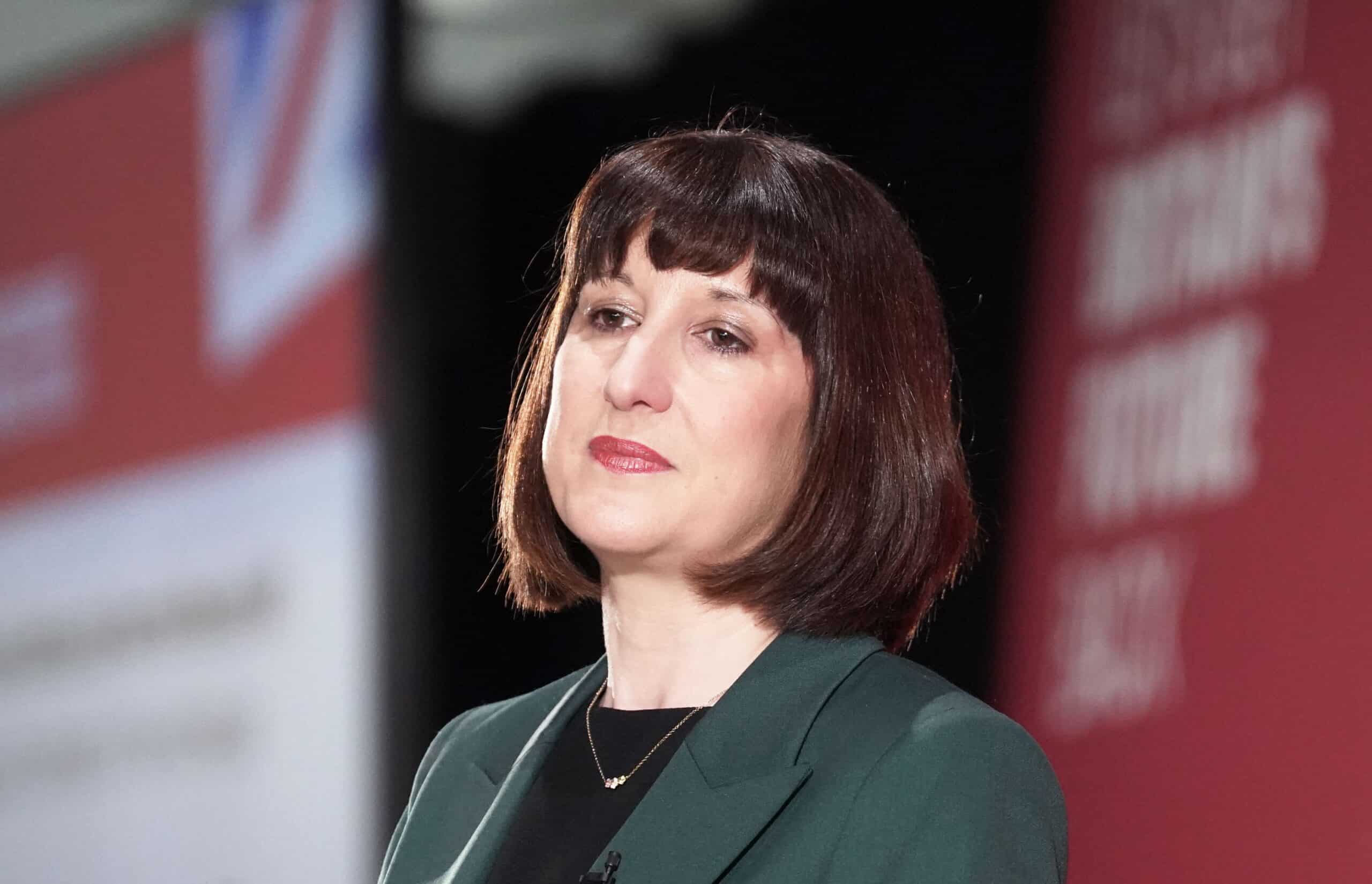 Rachel Reeves defends decision to allow unlimited bonuses for bankers