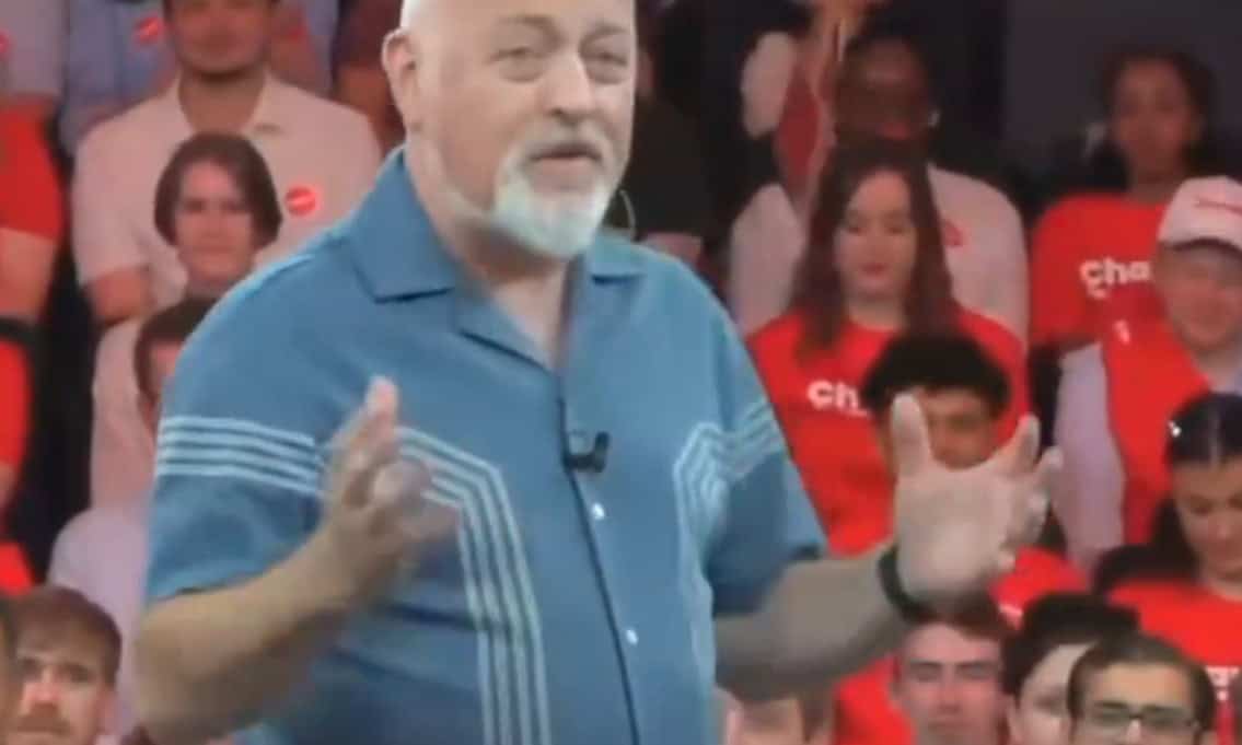 Bill Bailey savages Tories ahead of the General Election
