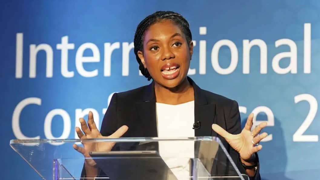 Kemi Badenoch launches Tory leadership bid as nominations set to close