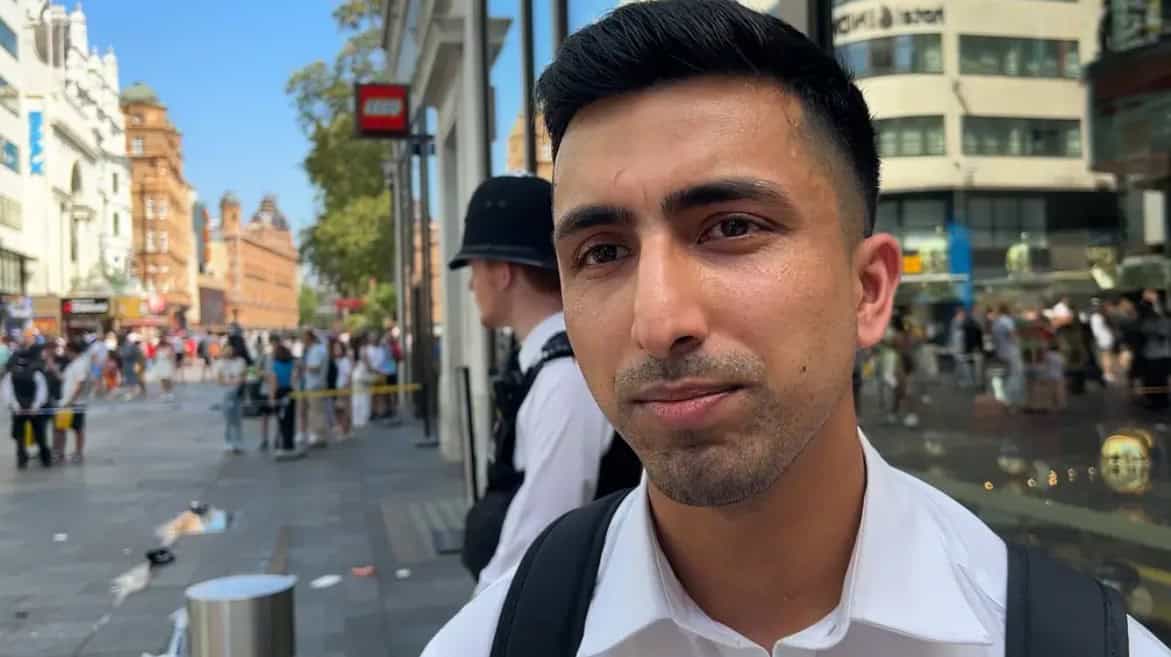 Security guard recognised for bravery after Leicester Square attack