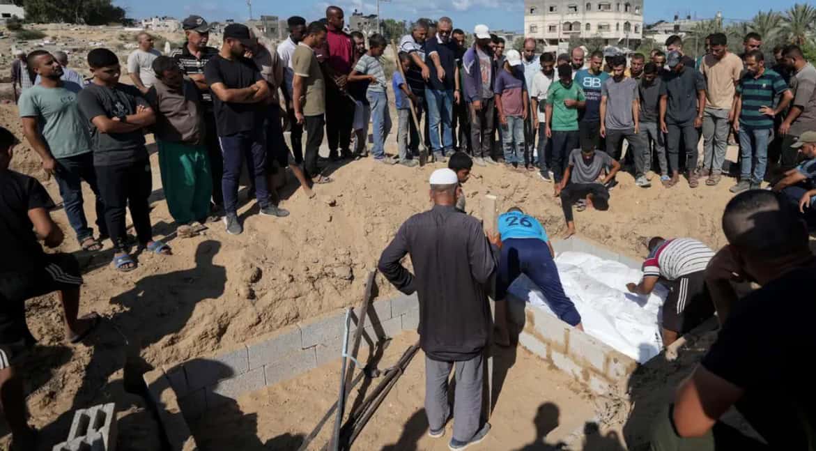 Palestinian death toll above 40,000 in Israel-Hamas war, health ministry says